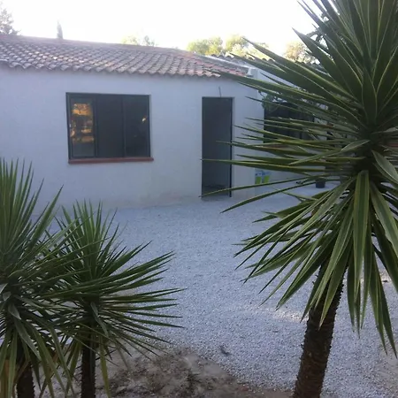 Πανσιόν Du Cote De Chez Soi Λα Σιοτά