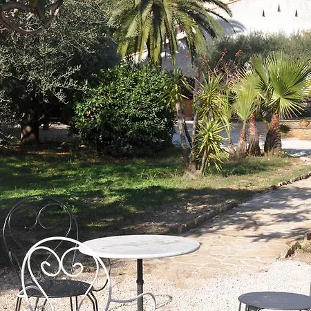 Du Cote De Chez Soi Πανσιόν 3*