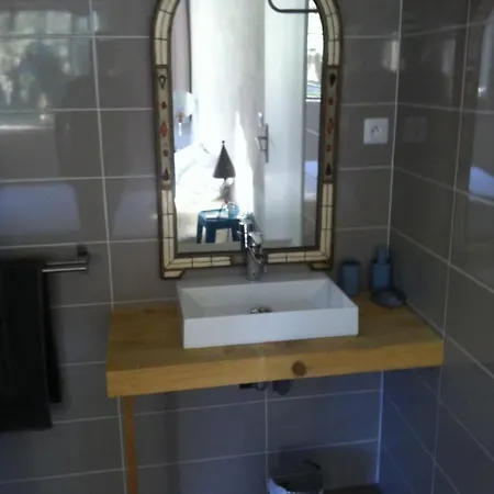 Du Cote De Chez Soi Πανσιόν Λα Σιοτά